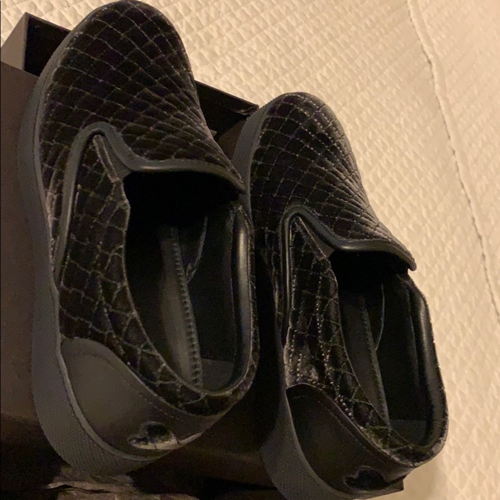 Bottega Veneta quilted velvet intrecciato sneakers - Picture 3 of 6